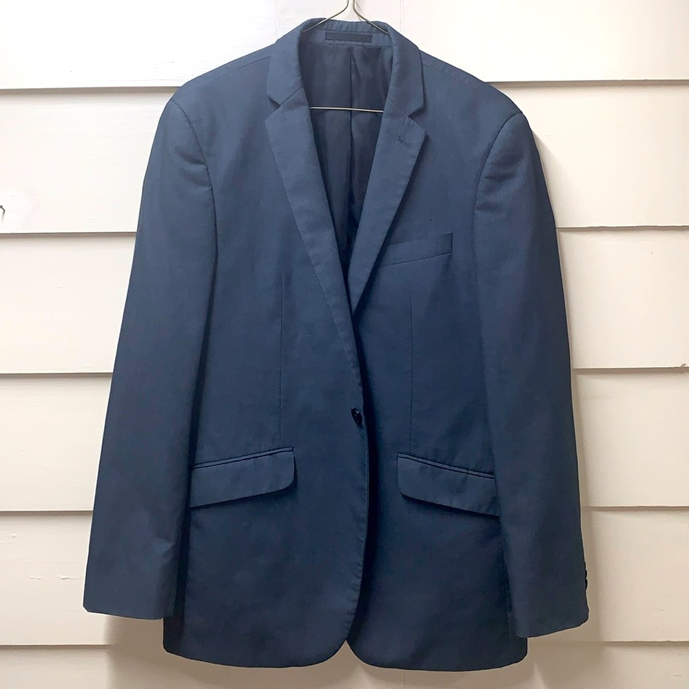 Kenneth Cole Reaction gray jacket. 38R